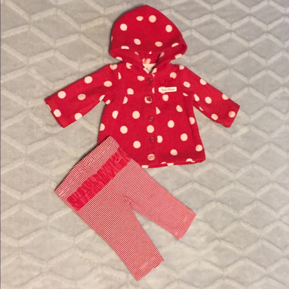 Carter’s newborn Santa’s Favorite outfit
